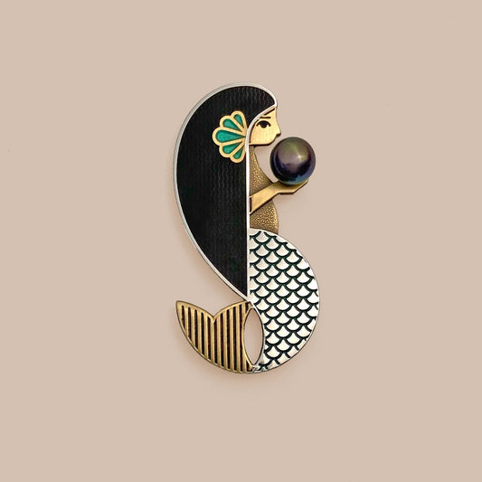 Amathea Pin