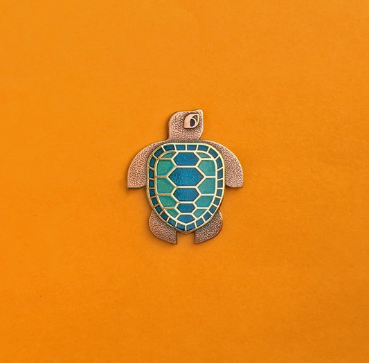 Caretta Pin
